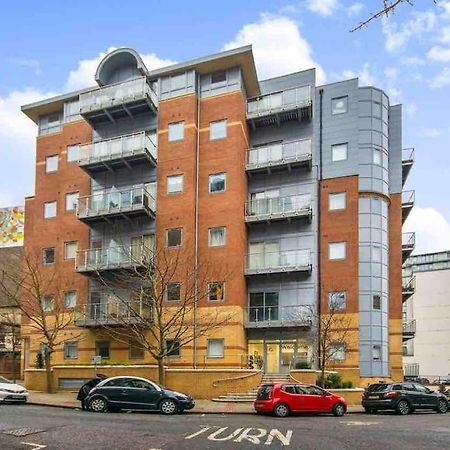 Cozy Modern Apartment In Croydon Central Extérieur photo